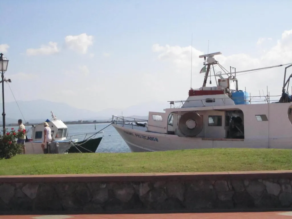 Affittacamere Terra Dorata Hotel SantʼAntìoco